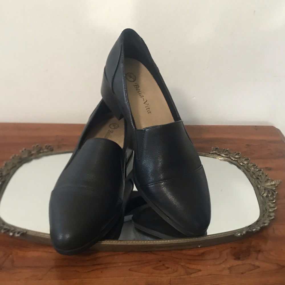 ✔️Bella Vita Women's Black Loafers 🥿